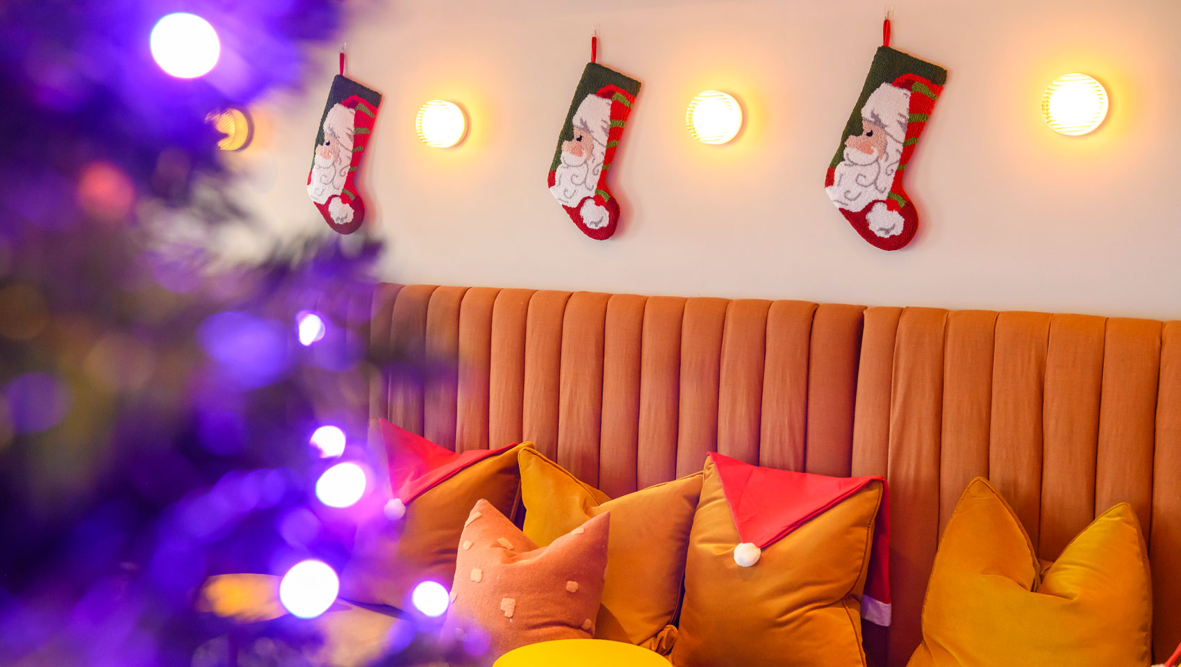 Seating and decor at Holiday pop-up bar at St. Julep at Kimpton Sylvan Hotel